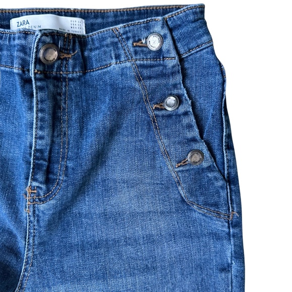 ZARA Z1975 High-Rise Skinny Jeans Blue Button Detail Sz 2 Y2K Revival Coquette - Picture 3 of 8